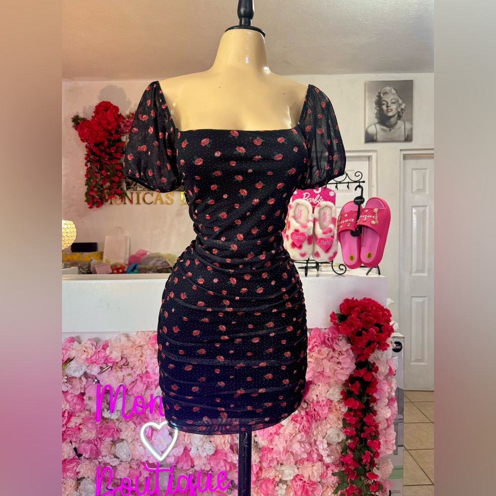 Floral Black Mesh Dress 👗 Large